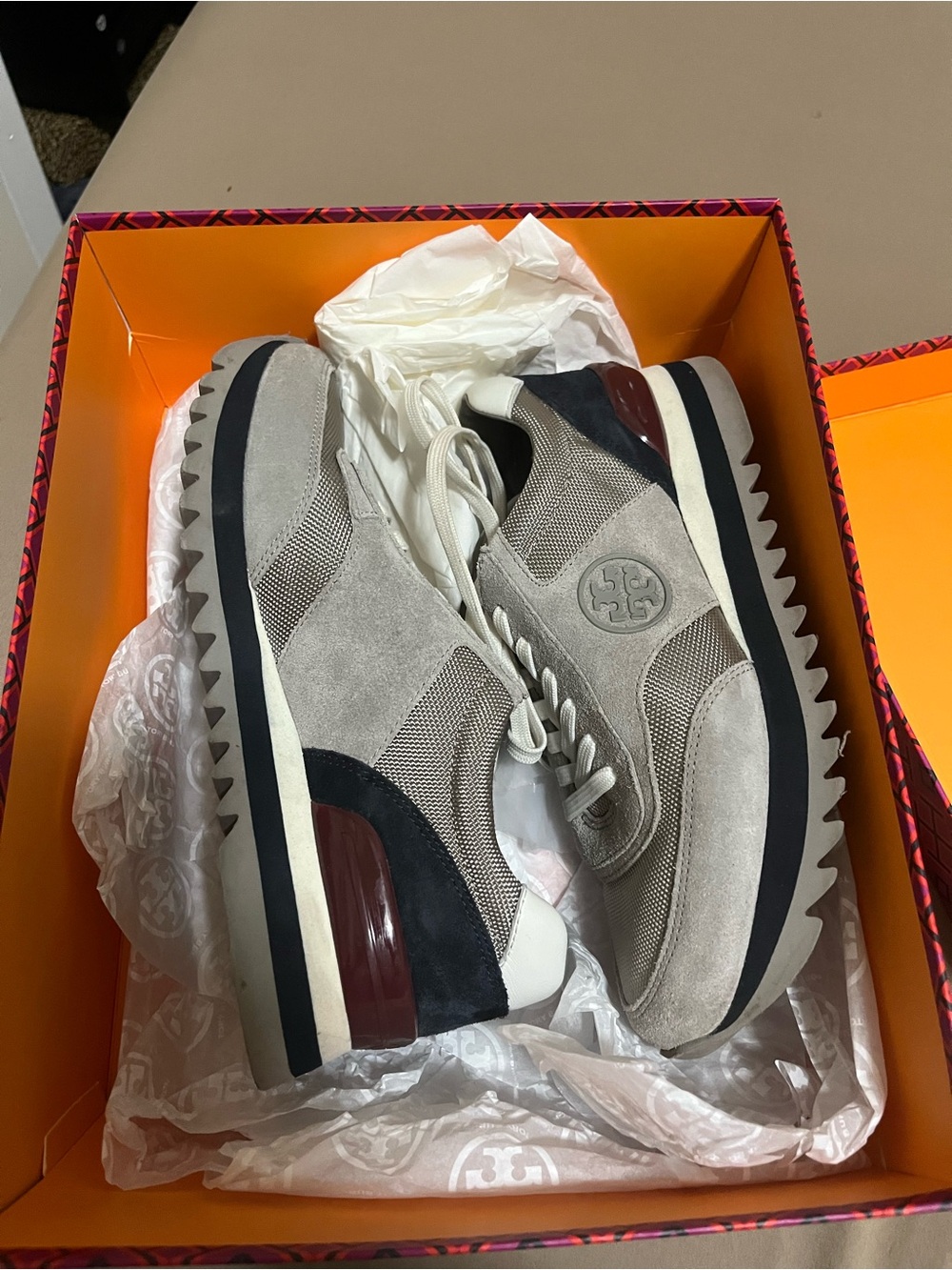 Tory Burch Sawtooth Logo Sneakers Gray Navy Garnet Women’s Size 8.5